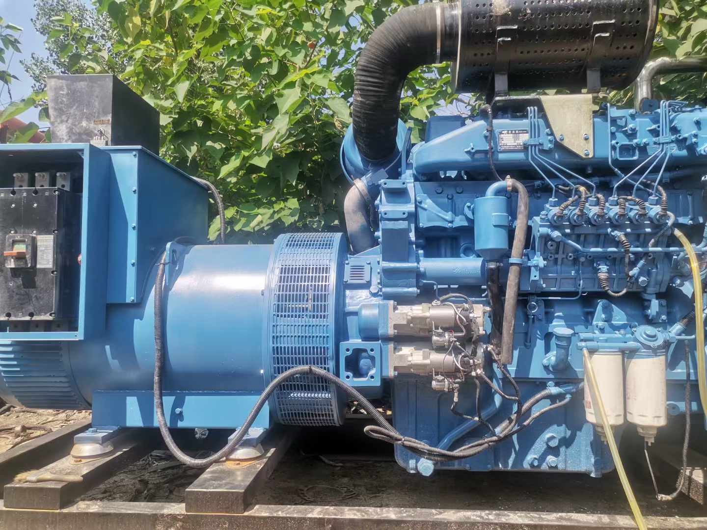 泸水详细说明降低 800kW 柴油发电机输出电流波动的方法