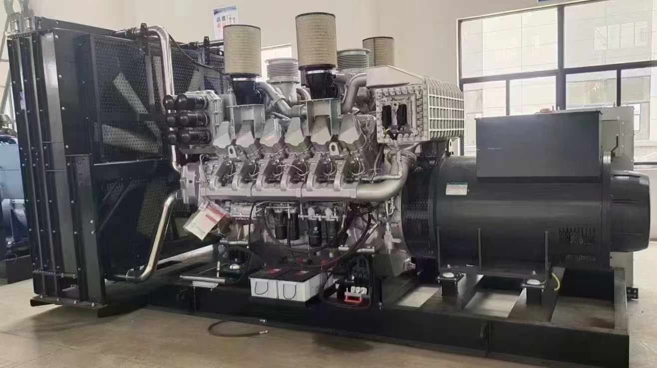 泸水800KW柴油发电机组可以带动多少kw的设备？