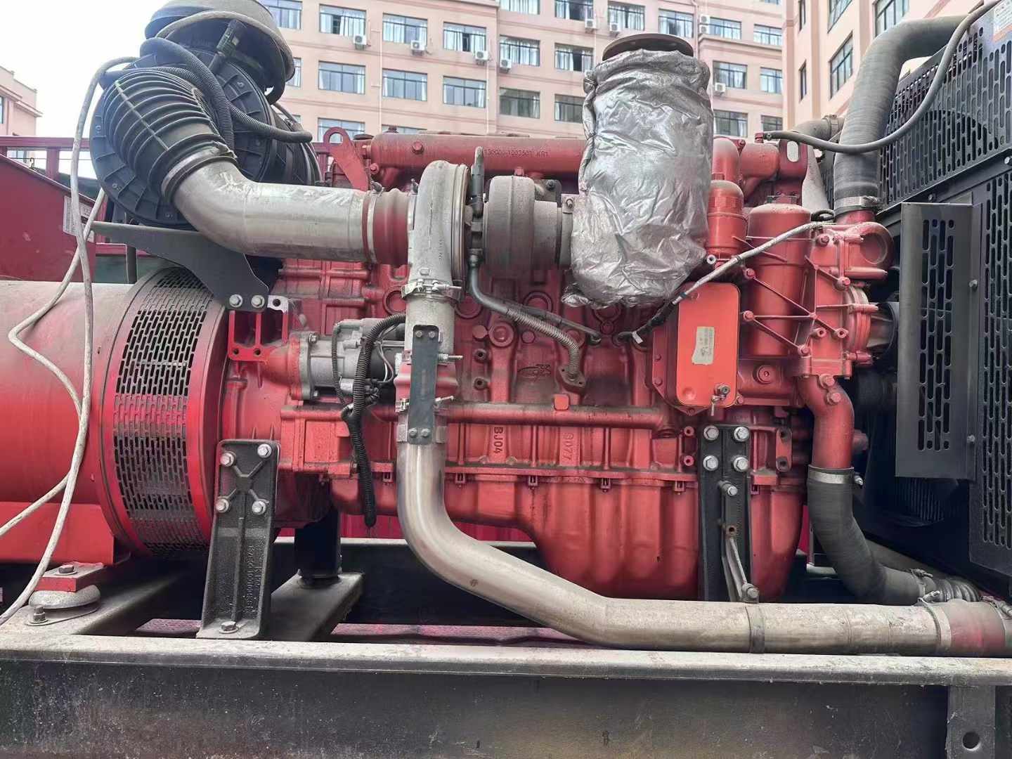 泸水如何选择适合 600kW 柴油发电机组的过载保护器？