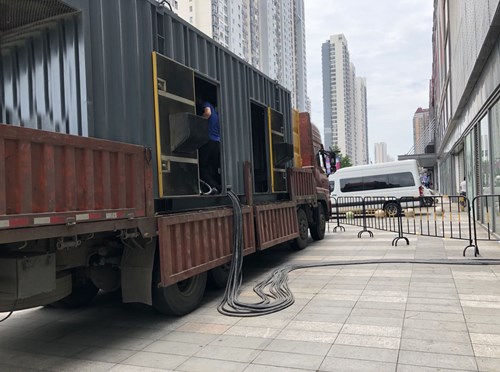 泸水低温环境下，柴油发电机组电池充满电的具体时间受哪些因素影响？